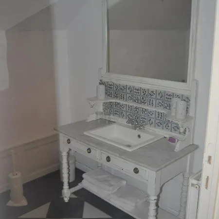 فندق مبيت وإفطار Kasteelhoeve De Tornaco
